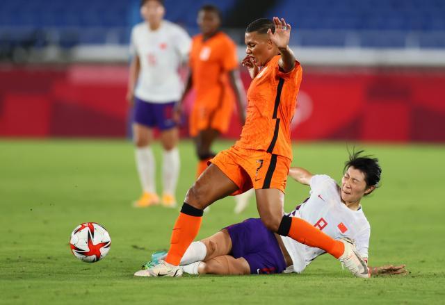 开云体育APP下载-【奥运】中国女足2比8惨败荷兰 小组赛共丢17球出局